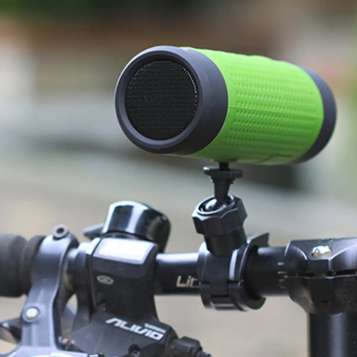 Bike Speaker and Light With Bluetooth Speaker - Sno's Finds