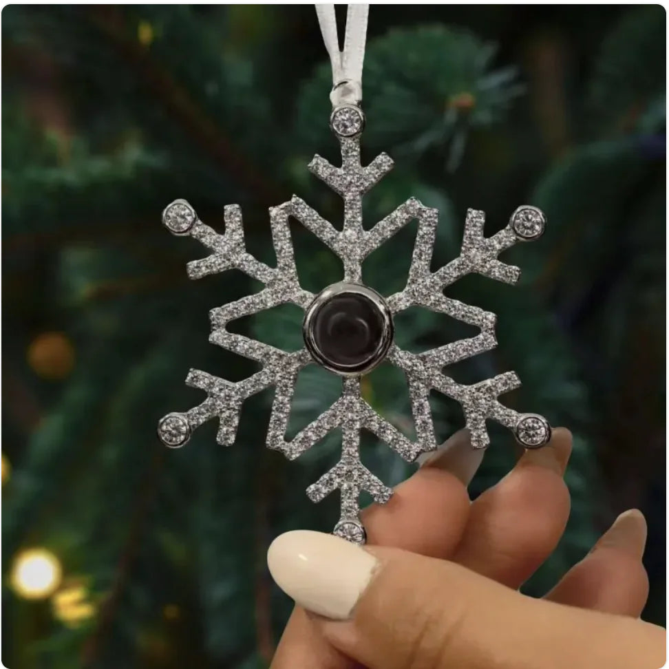 Snowflake Projection Necklace for Christmas & Thanksgiving Gifts - Sno's Finds